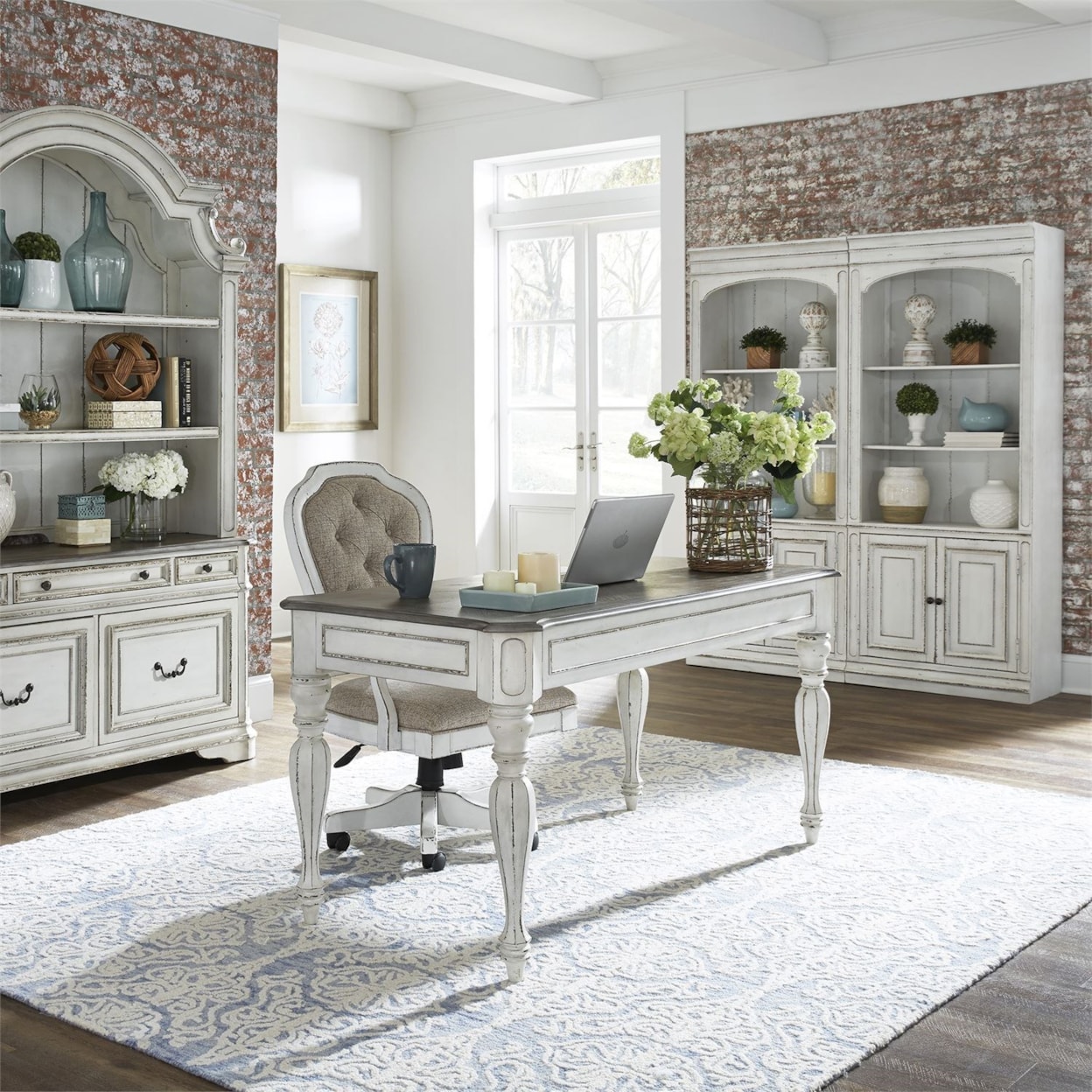 Liberty Furniture Magnolia Manor 244HO201 Traditional Bunching